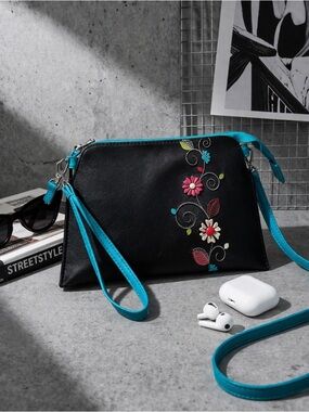 espe Vegan Leather 🇨🇦Made 4 way Bag NWOT